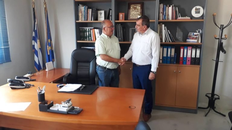 Η παράδοση του Δήμου Θήρας στην επόμενη Δημοτική Αρχή.