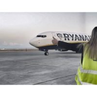 ΑΠΟΧΑΙΡΕΤΑ ΤΗΝ ΤΗΝ RYANAIR ΠΟΥ ΦΕΥΓΕΙ