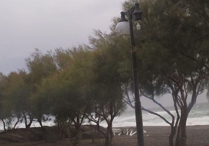 περισσα λαμπες1