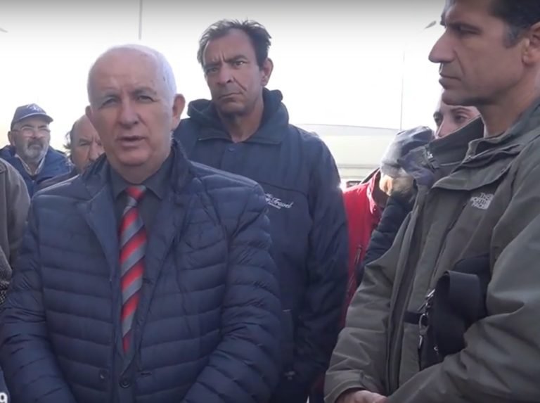“ΔΕΝ ΔΙΕΚΔΙΚΟΥΜΕ ΑΠΛΑ. ΑΠΑΙΤΟΥΜΕ”