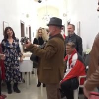 ΒΙΝΤΕΟ: ΧΡΙΣΤΟΥΓΕΝΝΑ ΣΤΟ ΓΗΡΟΚΟΜΕΙΟ ΣΑΝΤΟΡΙΝΗΣ