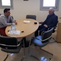 ΣΥΝΑΝΤΗΣΗ ΕΠΑΡΧΟΥ- ΔΙΟΙΚΗΤΗ ΝΟΣΟΚΟΜΕΙΟΥ ΘΗΡΑΣ