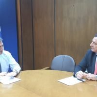 ΣΥΝΑΝΤΗΣΗ ΔΗΜΑΡΧΟΥ ΘΗΡΑΣ, ΜΕ ΤΟΝ ΥΠΟΥΡΓΟ ΕΡΓΑΣΙΑΣ