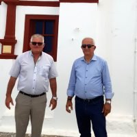 ΕΠΙΣΚΕΨΗ ΕΠΑΡΧΟΥ ΣΤΗ ΘΗΡΑΣΙΑ