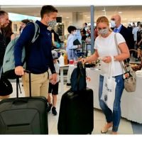 ΚΟΡΩΝΟΪΟΣ: ΣΤΟ “ΠΟΡΤΟΚΑΛΙ” ΣΑΝΤΟΡΙΝΗ & ΙΟΣ