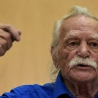 ΕΙΧΑΜΕ ΕΝΑΝ ΓΛΕΖΟ ΣΤΗΝ ΙΣΤΟΡΙΑ, ΤΩΡΑ ΤΟΝ ΕΧΟΥΜΕ ΣΤΗΝ ΚΑΡΔΙΑ ΜΑΣ