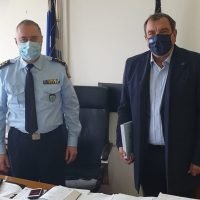 ΥΠΟΥΡΓΕΙΟ ΠΡΟΣΤΑΣΙΑΣ ΤΟΥ ΠΟΛΙΤΗ” ΔΗΜΑΡΧΟΣ ΘΗΡΑΣ ΜΕ ΤΟΝ  ΔΗΜΗΤΡΗ ΠΑΝΤΕΛΗ
