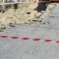 ΒΑΡΑΘΡΟ ΞΑΦΝΙΚΑ ΣΤΟΥΣ ΣΤΑΒΛΟΥΣ ΚΑΜΑΡΙΟΥ