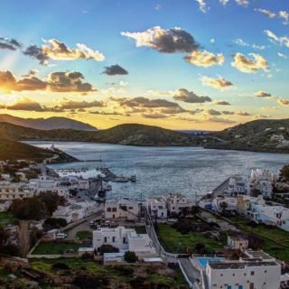 Photo Ios Island