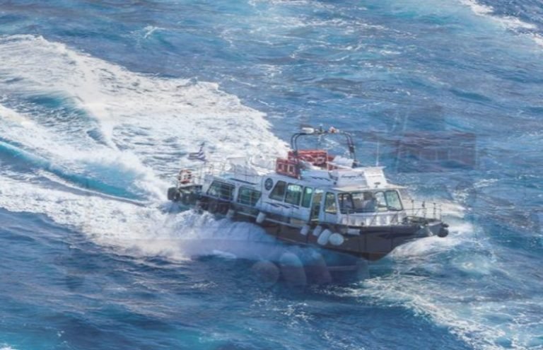 ΕΝΩΣΗ ΔΥΝΑΜΕΩΝ ΣΤΟΥΣ ΛΕΜΒΟΥΧΟΥΣ ΣΑΝΤΟΡΙΝΗΣ