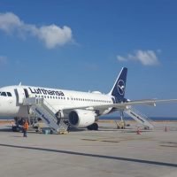 ΠΡΩΤΗ ΠΤΗΣΗ ΤΗΣ ΛΟΥΦΤΧΑΝΣΑ ΓΙΑ ΣΑΝΤΟΡΙΝΗ