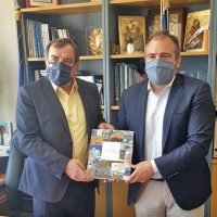Συνάντηση Δημάρχου Θήρας με τον Βουλευτή Κυκλάδων ΝΔ Φίλιππο Φόρτωμα.