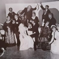 “Ο ΓΑΜΟΣ” ΤΟΥ ΤΣΕΧΩΦ, ΑΠΟ ΤΟ “ΕΝ ΟΔΩ” ΣΤΗ ΣΑΝΤΟΡΙΝΗ