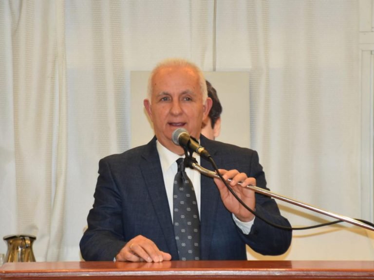 «Όταν έχεις μια σφραγίδα, είναι ανήθικο να κάνεις πολιτική σε βάρος ηλικιωμένων»