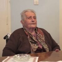 ΒΙΝΤΕΟ: Η ΡΕΝΑ ΓΡΙΒΑ ΜΙΛΑ ΓΙΑ ΤΗ ΖΩΗ ΤΗΣ ΚΑΙ ΤΟΝ ΒΡΕΦΟΝΗΠΙΑΚΟ ΣΤΑΘΜΟ ΕΜΠΟΡΕΙΟΥ