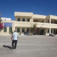 Ξεκινούν αύριο οι προαγωγικές και απολυτήριες εξετάσεις στα Λύκεια