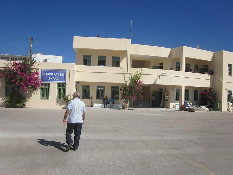 Ξεκινούν αύριο οι προαγωγικές και απολυτήριες εξετάσεις στα Λύκεια