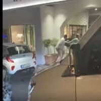 ΑΓΡΙΟ ΓΡΟΝΘΟΚΟΠΗΜΑ ΜΕΤΑ ΑΠΟ ΤΡΟΧΑΙΟ ΣΤΗ ΣΑΝΤΟΡΙΝΗ