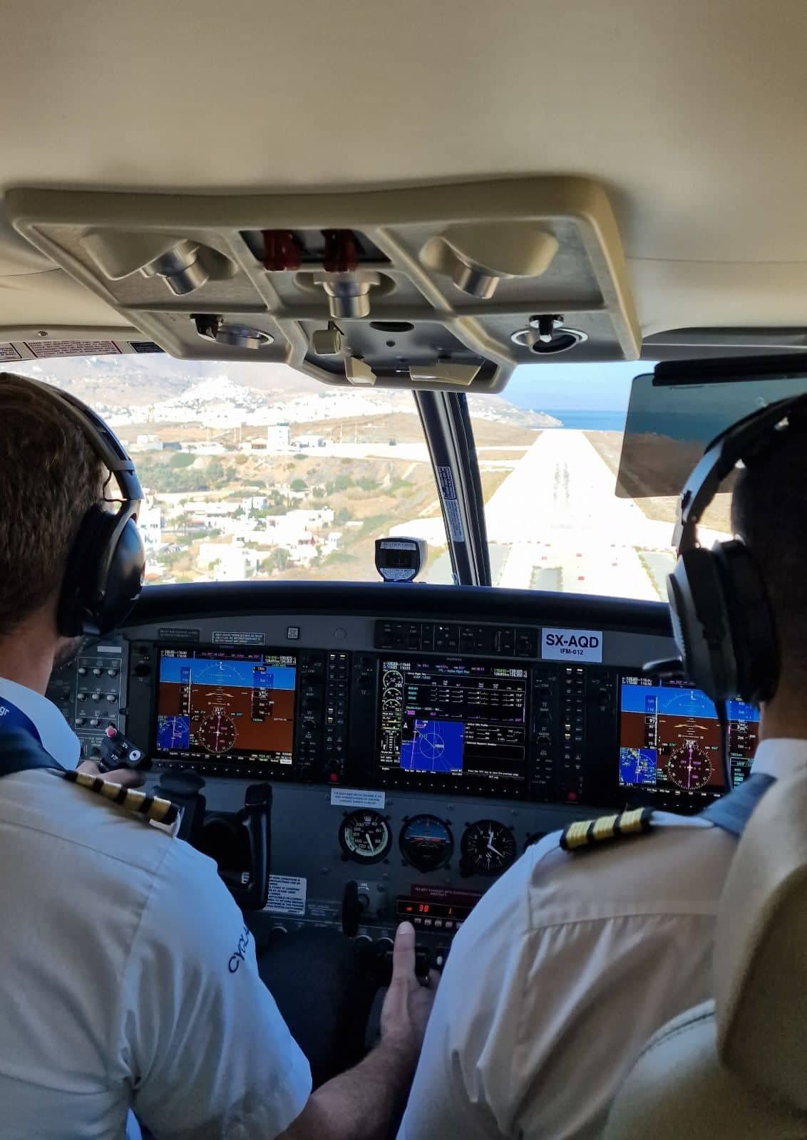 ΠΡΩΤΗ ΠΤΗΣΗ ΤΗΣ CYCLADIC ΑΠΟ ΣΥΡΟ ΣΕ ΡΟΔΟ