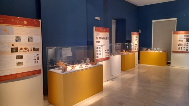 ΕΠΙΤΥΧΗΜΕΝΟ ΣΥΝΕΔΡΙΟ ΓΙΑ ΤΗΝ ΑΡΧΑΙΑ ΚΥΚΛΑΔΙΚΗ ΚΕΡΑΜΙΚΗ