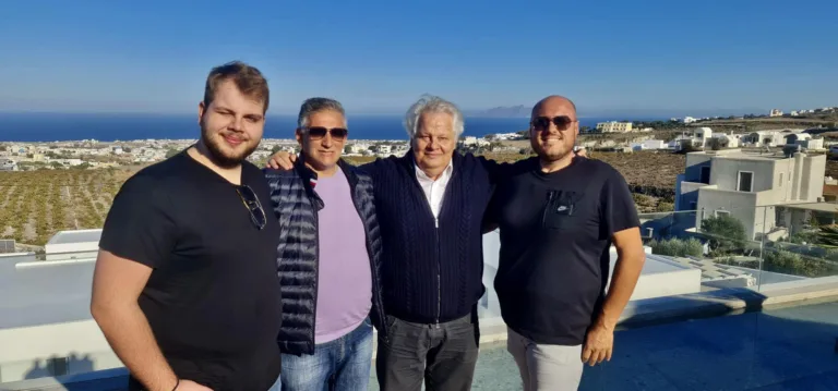 NEA ΙΣΧΥΡΗ ΧΟΡΗΓΙΚΗ ΣΤΗΡΙΞΗ ΣΤΟΝ ΑΟ ΘΗΡΑΣ