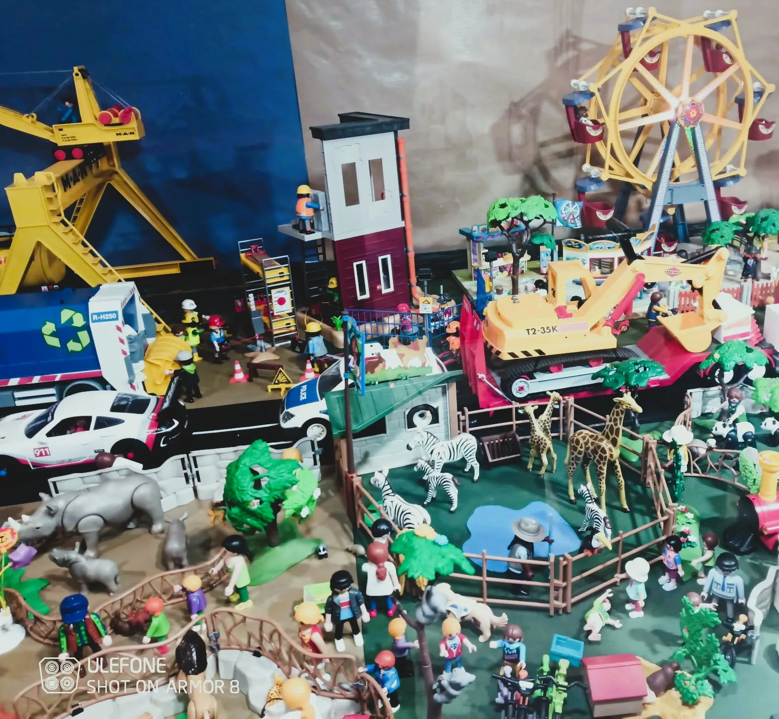 ΔΙΑΓΩΝΙΣΜΟΣ ΔΙΟΡΑΜΑΤΟΣ PLAYMOBIL ΣΤΟ ΧΡΙΣΤΟΥΓΕΝΝΙΑΤΙΚΟ ΧΩΡΙΟ