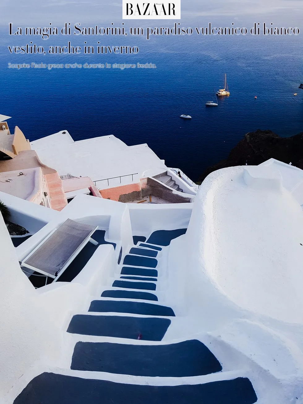 Η μαγεία της Σαντορίνης, ένας ηφαιστειακός παράδεισος ντυμένος στα λευκά, ακόμα και τον χειμώνα