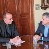 Συνάντηση Γ. Μαραγκού με τον Δήμαρχο Σύρου – Ερμούπολης