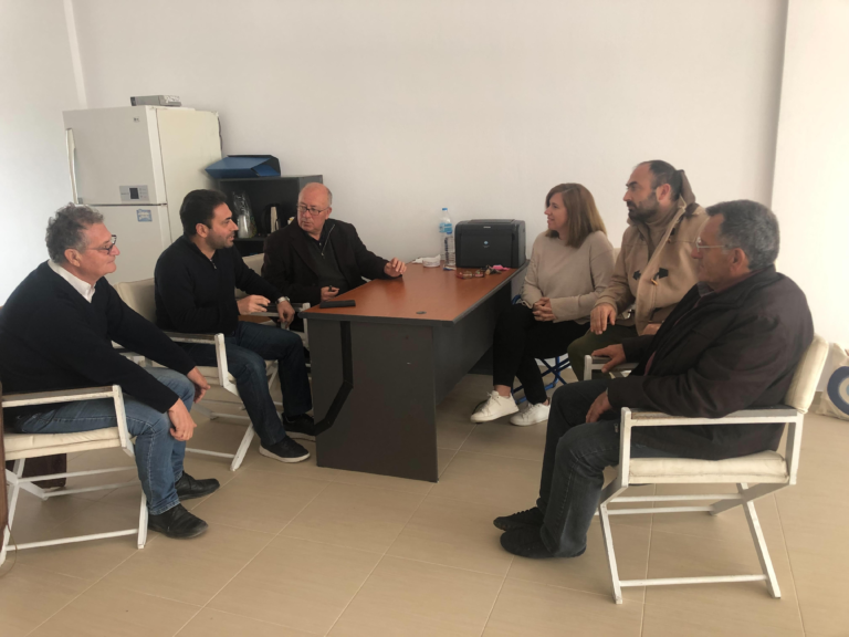 ΣΥΝΑΝΤΗΣΗ ΘΗΡΑΪΚΗΣ ΠΟΛΙΤΕΙΑΣ ΜΕ ΤΗΝ ΟΜ ΣΥΡΙΖΑ ΘΗΡΑΣ