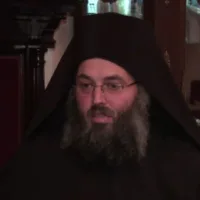 Συλλυπητήριο μήνυμα του Δημάρχου Θήρας για την εκδημία του π. Δαμασκηνού