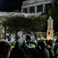 ΣΥΓΚΕΝΤΡΩΣΗ ΜΝΗΜΗΣ ΣΤΑ ΦΗΡΑ ΓΙΑ ΤΗΝ ΤΡΑΓΩΔΙΑ