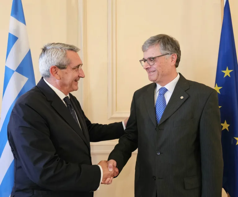 Ο Νικόλαος Φωτεινιάς, από τη Σύρο, υποψήφιος με τον Γιώργο Χατζημάρκο