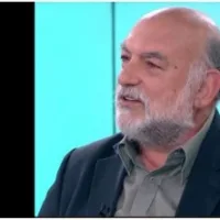Ο Ν.ΣΥΡΜΑΛΕΝΙΟΣ ΓΙΑ ΤΗΝ “ΚΟΡΗ ΤΗΣ ΘΗΡΑΣ”
