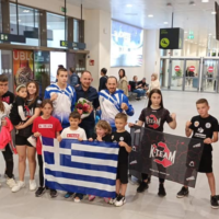 ΥΠΟΔΟΧΗ ΓΙΑ ΤΟ “ΠΑΓΚΟΣΜΙΟ ΣΑΝΤΟΡΙΝΙΟ” ΜΟΥΑΙ ΤΑΙ