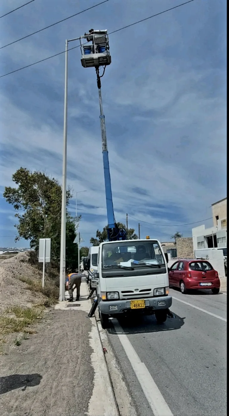 ΤΟΠΟΘΕΤΗΣΗ ΦΩΤΙΣΤΙΚΩΝ LED ΣΤΟ ΕΠΑΡΧΙΑΚΟ ΟΔΙΚΟ ΔΙΚΤΥΟ