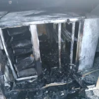 ΦΩΤΙΑ ΣΕ ΕΓΚΑΤΑΣΤΑΣΗ-ΜΗΧΑΝΗΜΑ ΕΣΤΙΑΤΟΡΙΟΥ