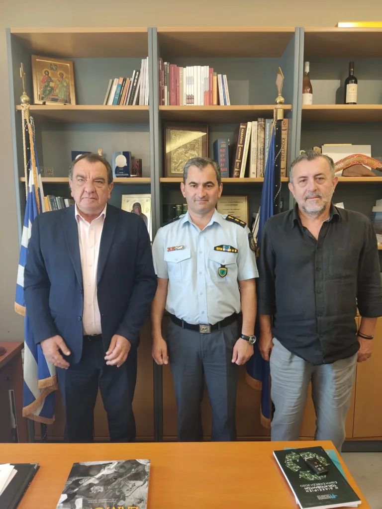 ΝΕΟΣ ΑΣΤΥΝΟΜΙΚΟΣ ΔΙΕΥΘΥΝΤΗΣ ΣΤΗΝ ΥΠΟΔΙΕΥΘΥΝΣΗ ΘΗΡΑΣ