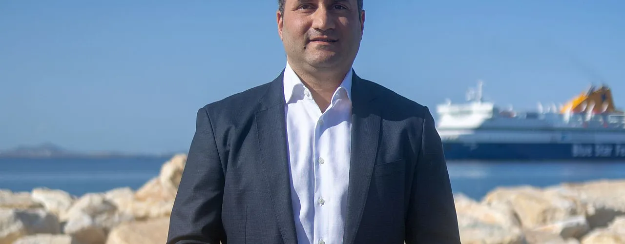 POLICHRONAKOS PLOIO NAXOS (1)