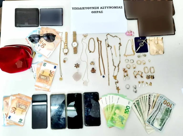 Σπείρα αλαφροχέρηδων ξάφριζε τουρίστες