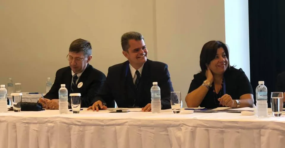 Γιώργος Παπαθανασόπουλος ανάμεσα στους συναδέλφους Stefan Baciu από την Ρουμανία και Laura Arcilesi και από την Ιταλία (1)