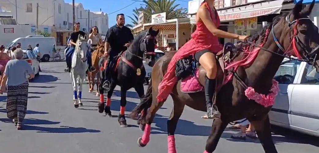 εφιπποι Περίσσα2