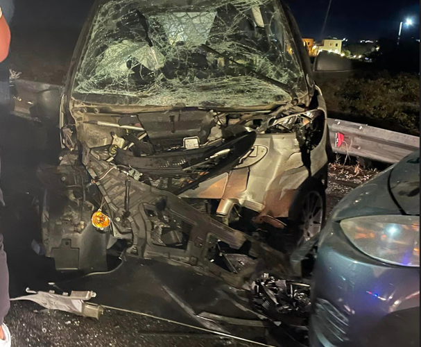 τροχαιο Καρτεράδος