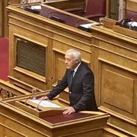 Ερώτηση-Παρέμβαση Μ. Καφούρου για τις βάσεις αεροδιακομιδών στις Κυκλάδες
