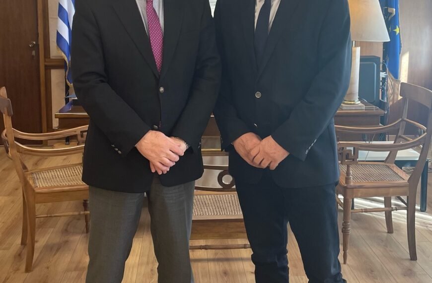 “Kαμία κατάργηση ή συγχώνευση δικαστικών δομών στις Κυκλάδες”