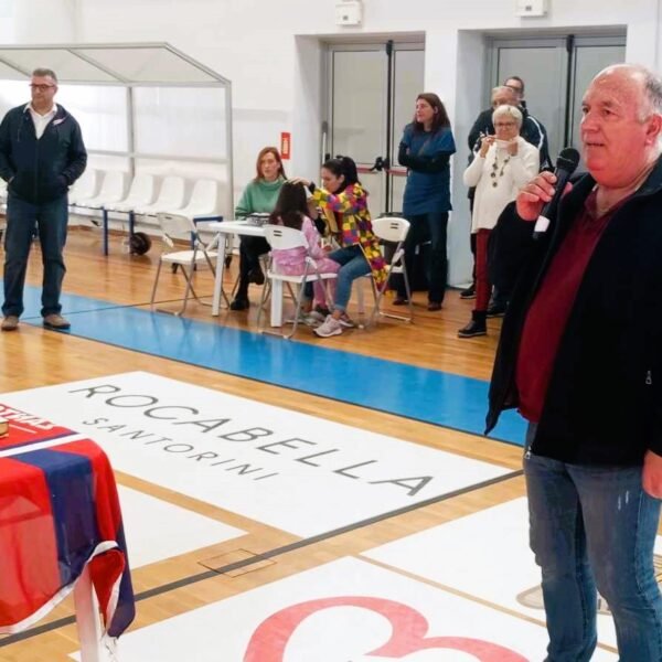 «Ο Αντιδήμαρχος Πολιτισμού & Αθλητισμού στη κοπή πίτας της Α.Ε.Σ»