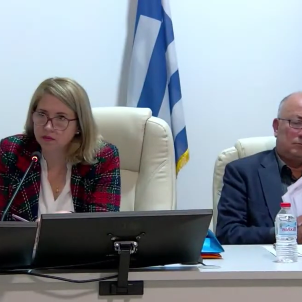 ΣΥΝΕΔΡΙΑΣΗ ΤΟΥ ΔΗΜΟΤΙΚΟΥ ΣΥΜΒΟΥΛΙΟΥ ΔΗΜΟΥ ΘΗΡΑΣ
