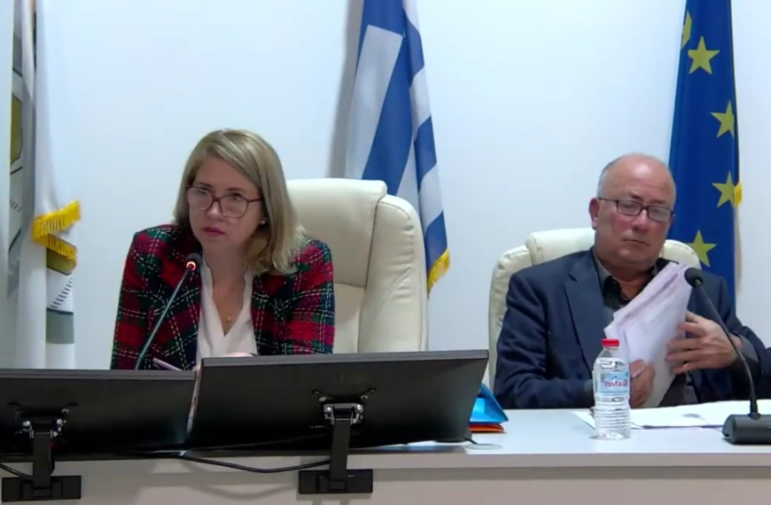 ΣΥΝΕΔΡΙΑΣΗ ΤΟΥ ΔΗΜΟΤΙΚΟΥ ΣΥΜΒΟΥΛΙΟΥ ΔΗΜΟΥ ΘΗΡΑΣ