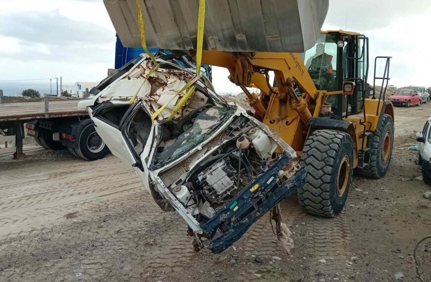 Σοβαρή πρωτοβουλία απόσυρσης εγκαταλελειμμένων οχημάτων