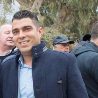 μαινας