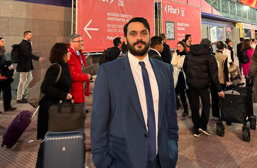 Στη Fitur 2024- Μαδρίτη, με σημαντικές συναντήσεις ο πρόεδρος της Ένωσης Ξενοδόχων Σαντορίνης